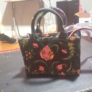 Shiraleah Chicago Handbag - Black and Pink And A Splash Of Green 6in By 9in